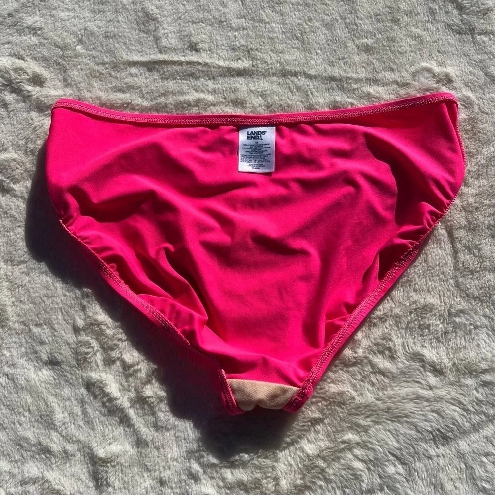 Lands’ End Long Sleeve Rash Gaurd and Swim Bottoms XL